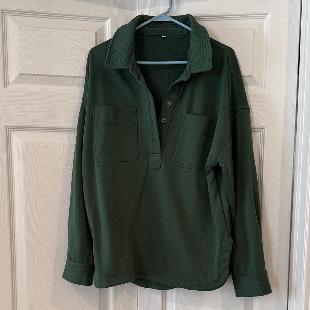 Amazon Women's Green Long Sleeve Top. Brand new!